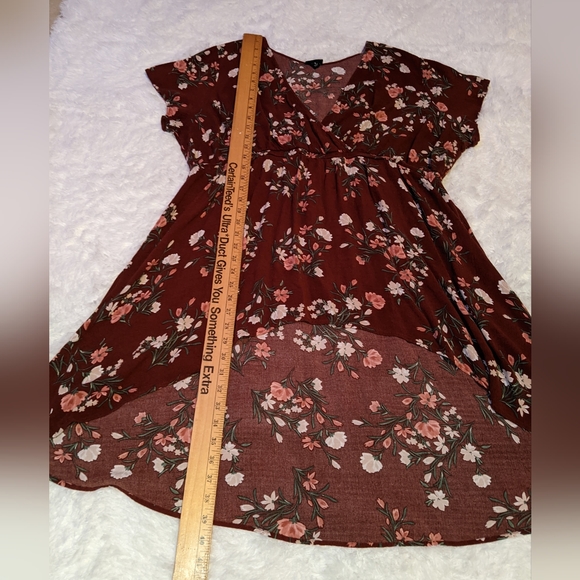 Torrid floral blouse - Picture 13 of 13